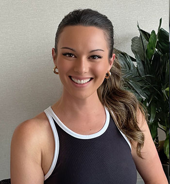 Kaitlyn Grobbel, MA, LLC therapist headshot at Silver Linings Counseling